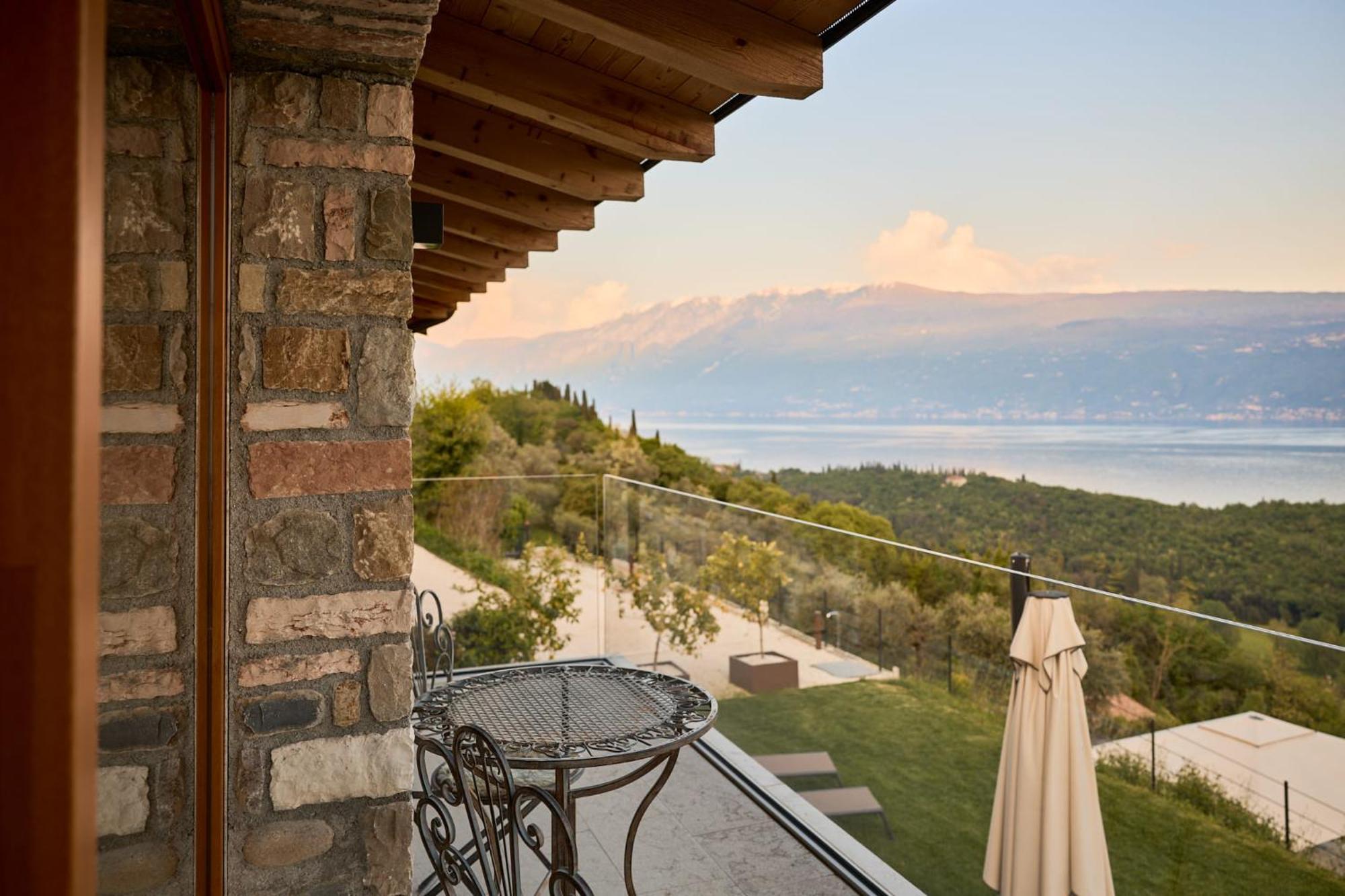 Colago Private Garda Villa